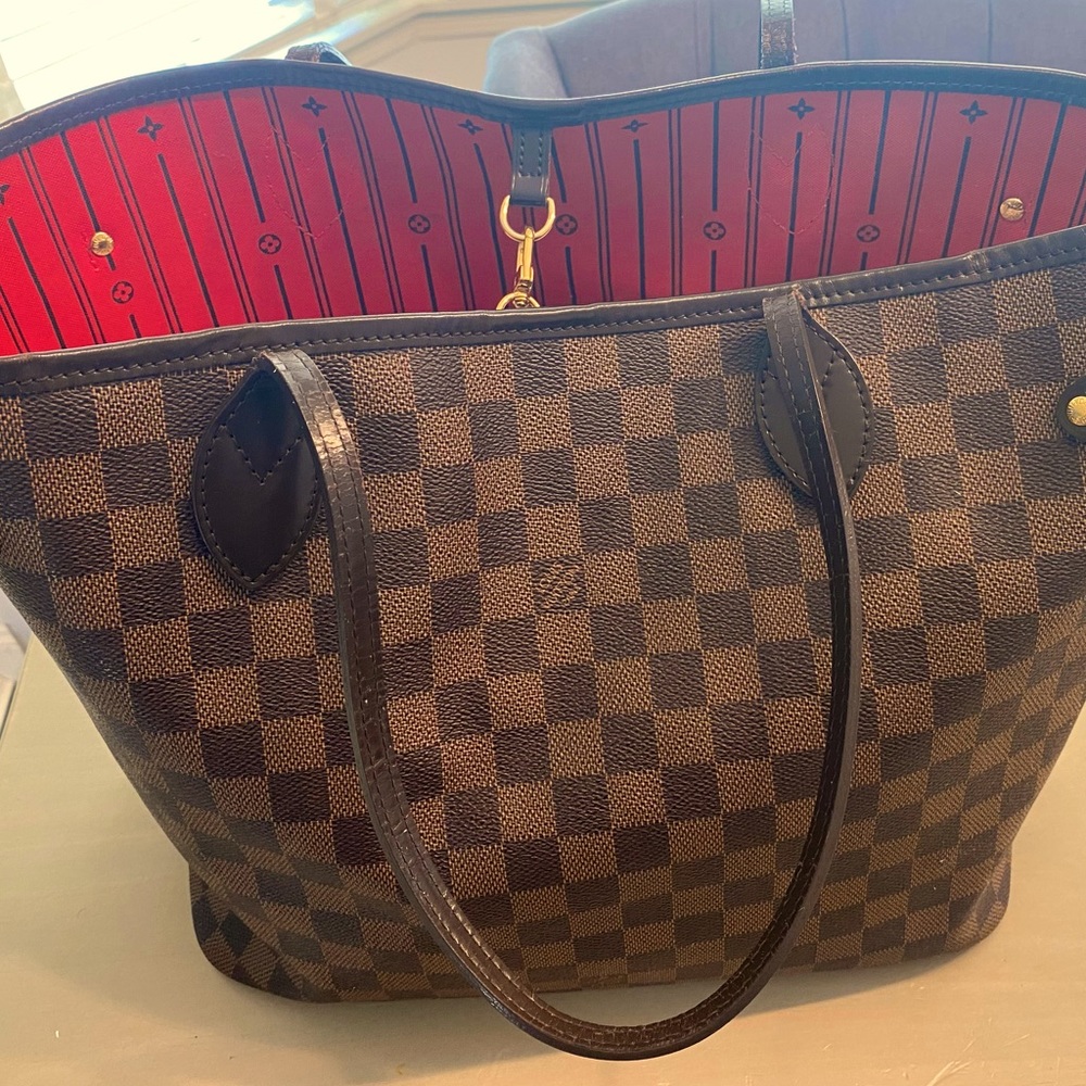 Authentic Louis Vuitton Neverfull MM